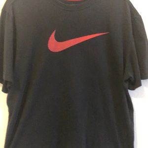 NIKE TEE SHIRT - DRI - FIT. BLACK